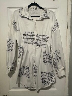 Button-Front White Script Print Shirt Dress